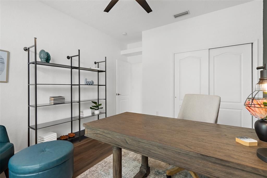 На продажу: $1,325,000 (3 спален, 2 ванн, 2391 Квадратных фут)