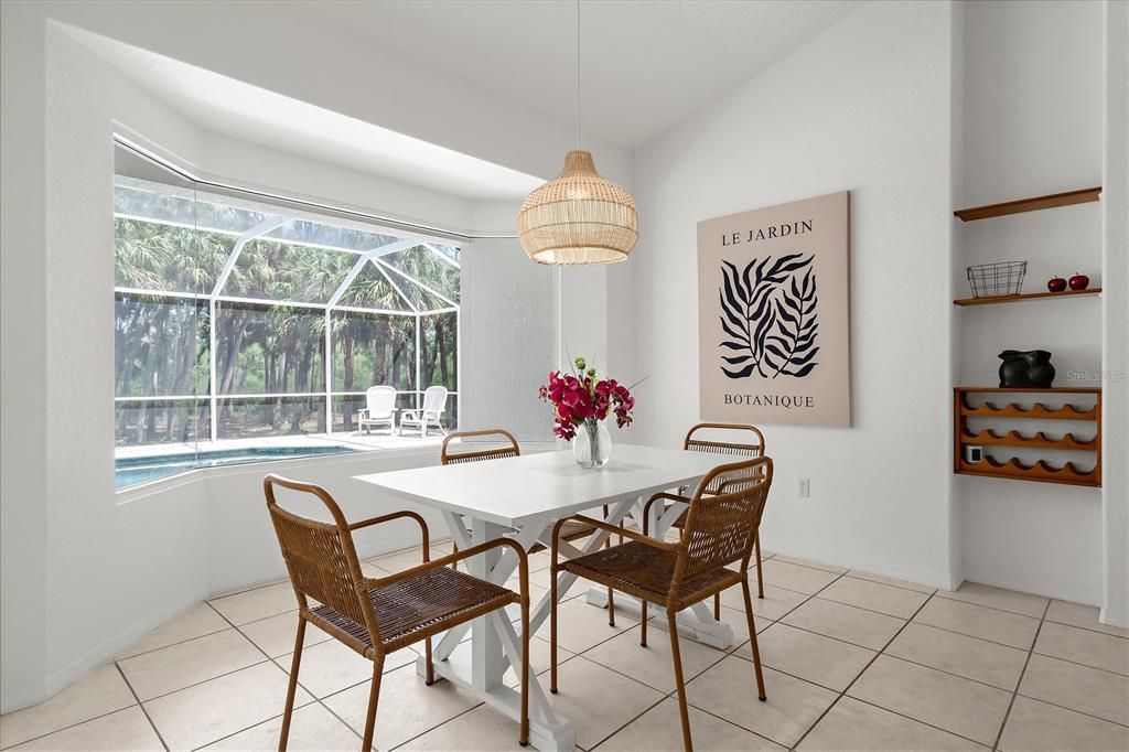 На продажу: $1,325,000 (3 спален, 2 ванн, 2391 Квадратных фут)