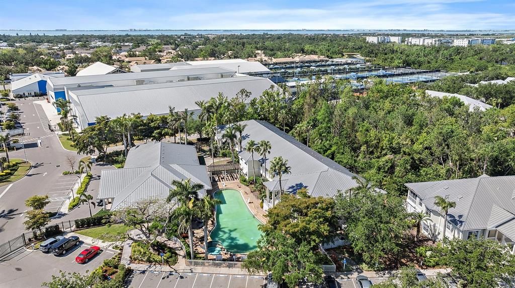 For Sale: $980,000 (3 beds, 3 baths, 3046 Square Feet)