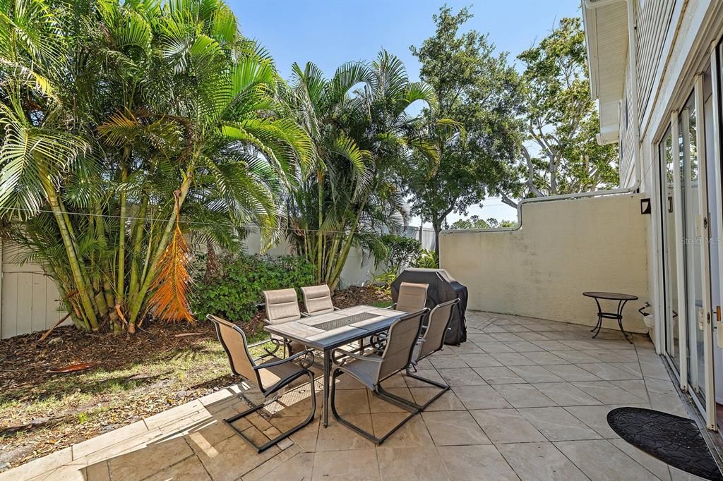 For Sale: $980,000 (3 beds, 3 baths, 3046 Square Feet)