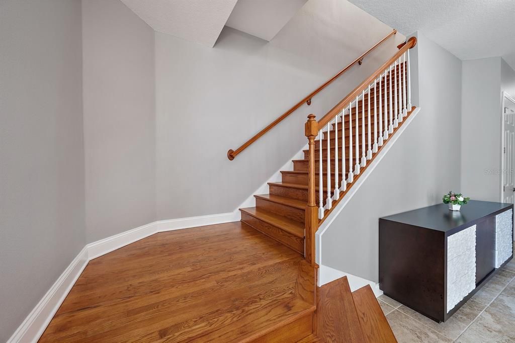 For Sale: $980,000 (3 beds, 3 baths, 3046 Square Feet)