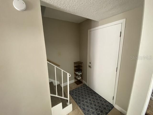 Active With Contract: $165,000 (2 beds, 1 baths, 1088 Square Feet)