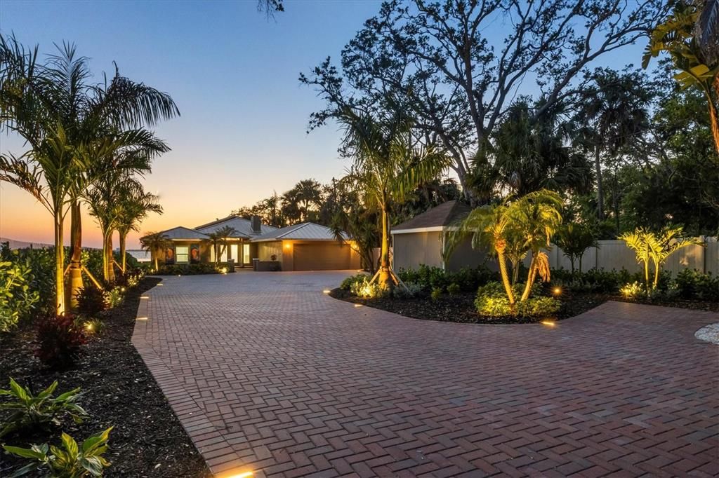 待售: $3,500,000 (4 贝兹, 3 浴室, 3012 平方英尺)