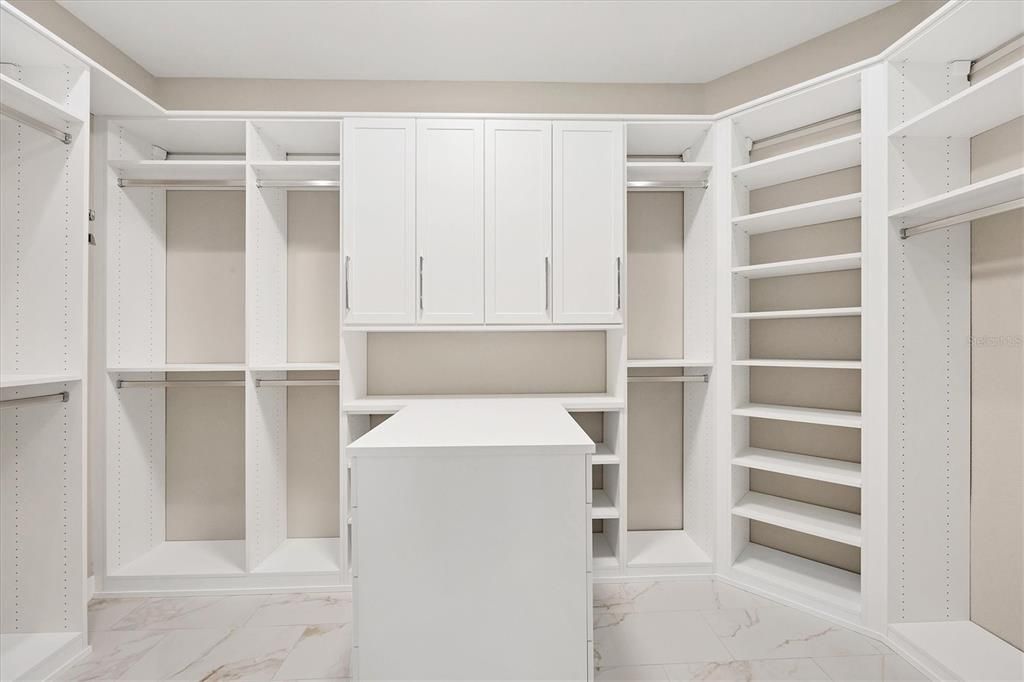 待售: $3,500,000 (4 贝兹, 3 浴室, 3012 平方英尺)