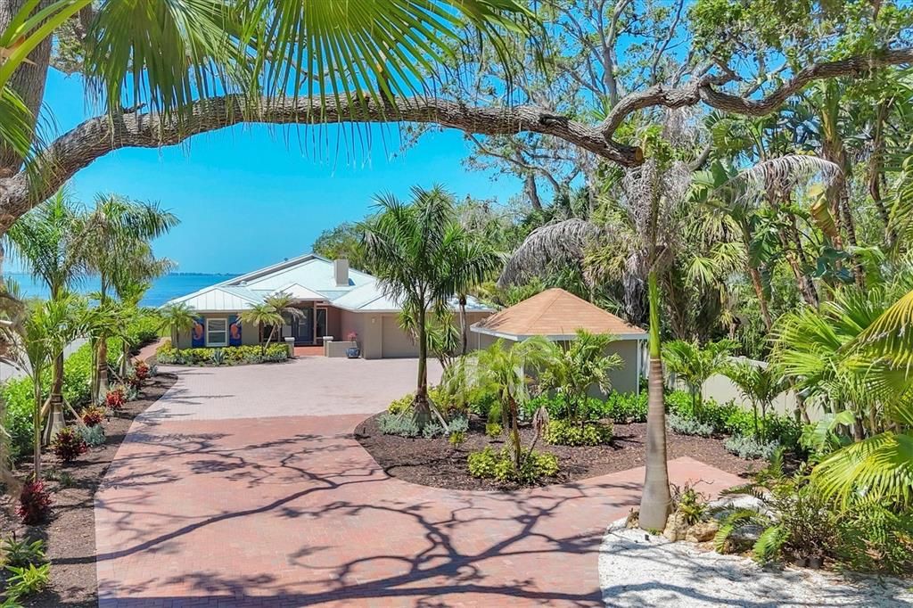 待售: $3,500,000 (4 贝兹, 3 浴室, 3012 平方英尺)