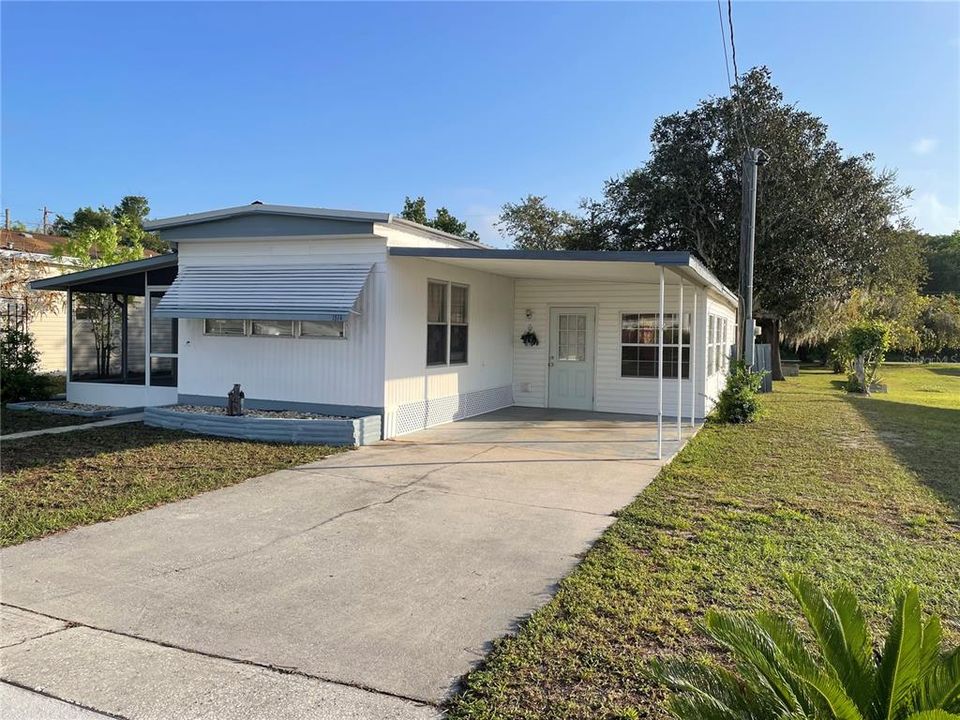 Recently Sold: $150,000 (2 beds, 2 baths, 1504 Square Feet)