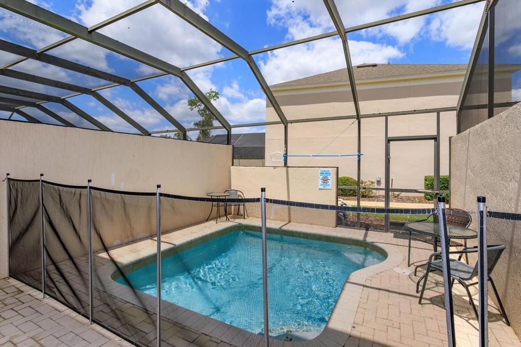 For Sale: $347,500 (3 beds, 3 baths, 1440 Square Feet)