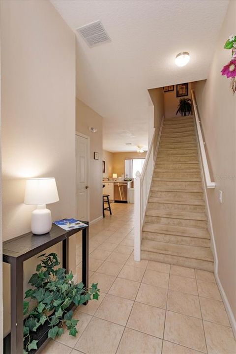 For Sale: $347,500 (3 beds, 3 baths, 1440 Square Feet)