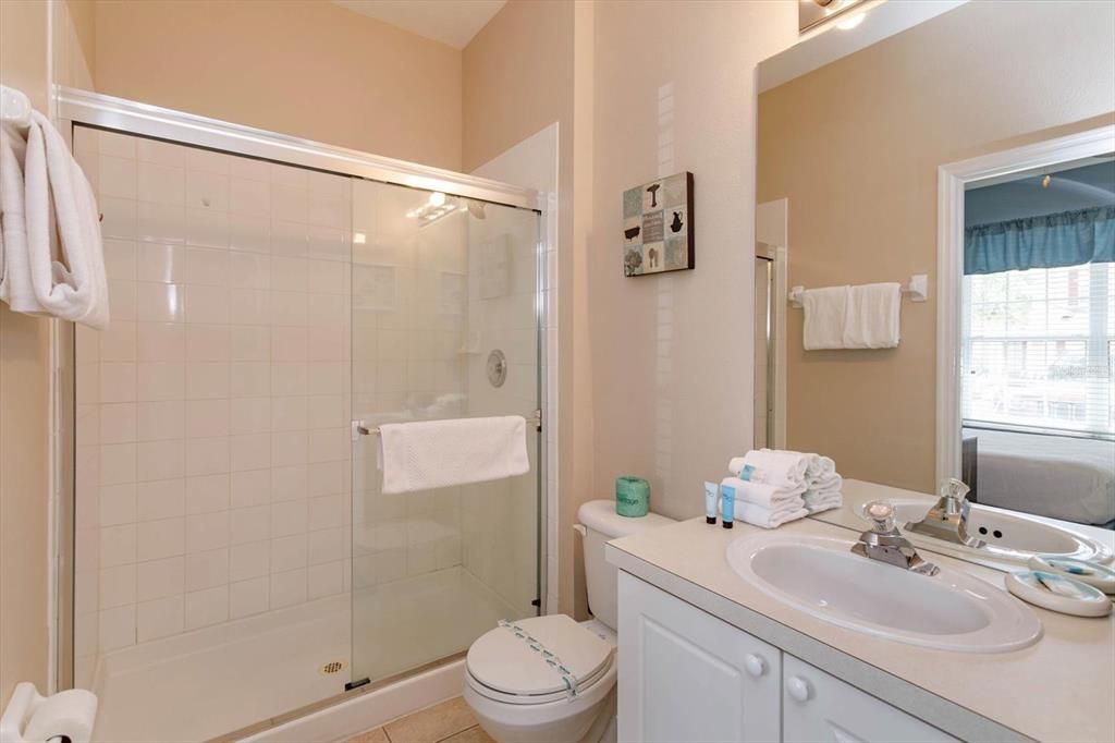 For Sale: $347,500 (3 beds, 3 baths, 1440 Square Feet)