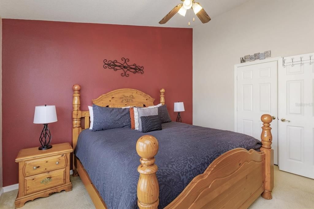 For Sale: $347,500 (3 beds, 3 baths, 1440 Square Feet)