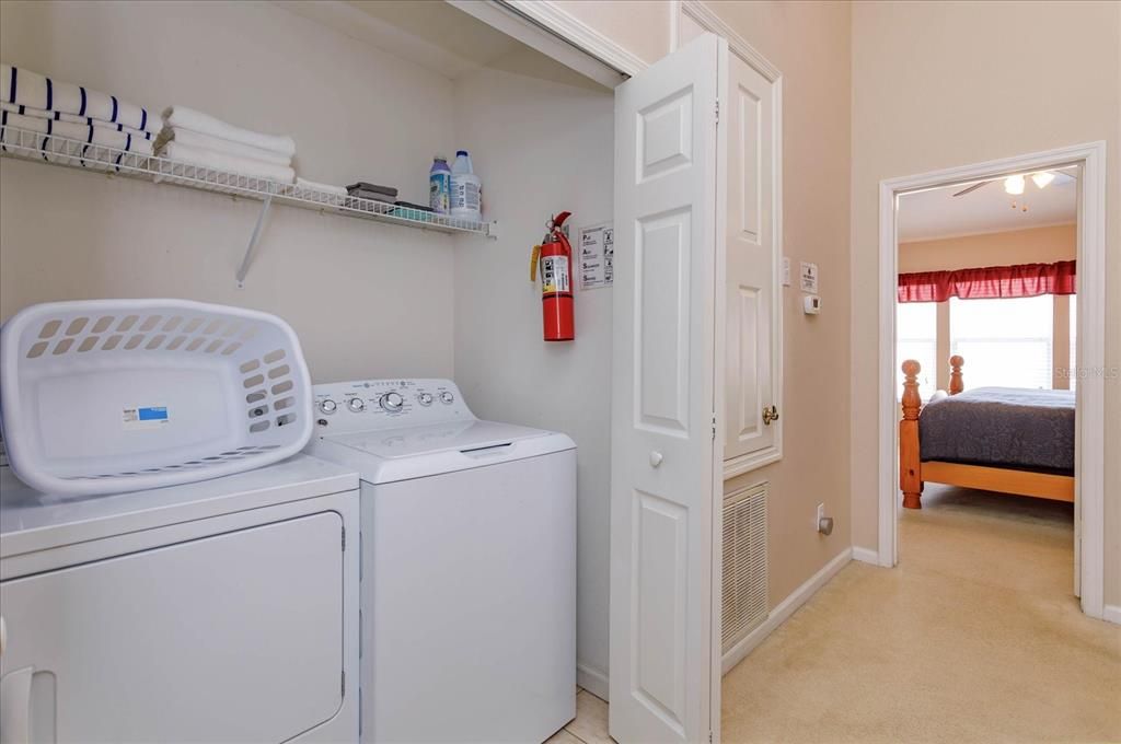 For Sale: $347,500 (3 beds, 3 baths, 1440 Square Feet)