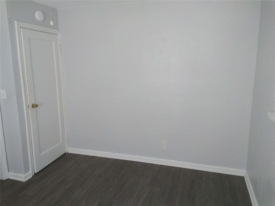 For Rent: $1,595 (2 beds, 1 baths, 824 Square Feet)