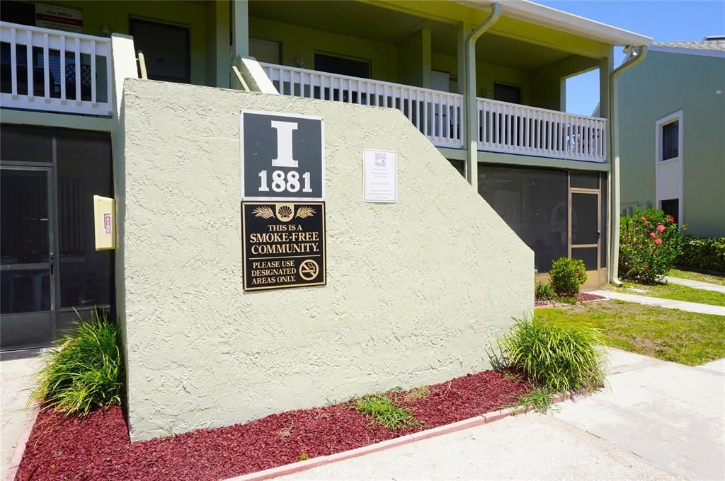 На продажу: $129,900 (1 спален, 1 ванн, 456 Квадратных фут)