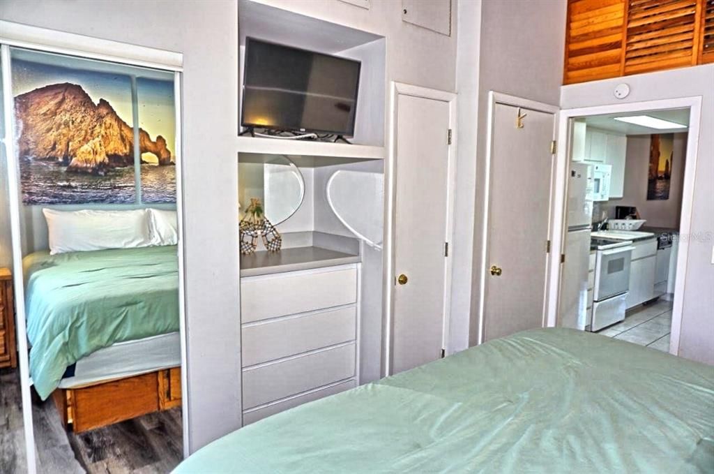 На продажу: $129,900 (1 спален, 1 ванн, 456 Квадратных фут)