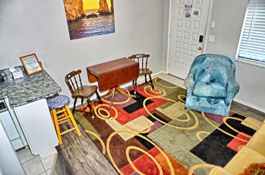 На продажу: $129,900 (1 спален, 1 ванн, 456 Квадратных фут)