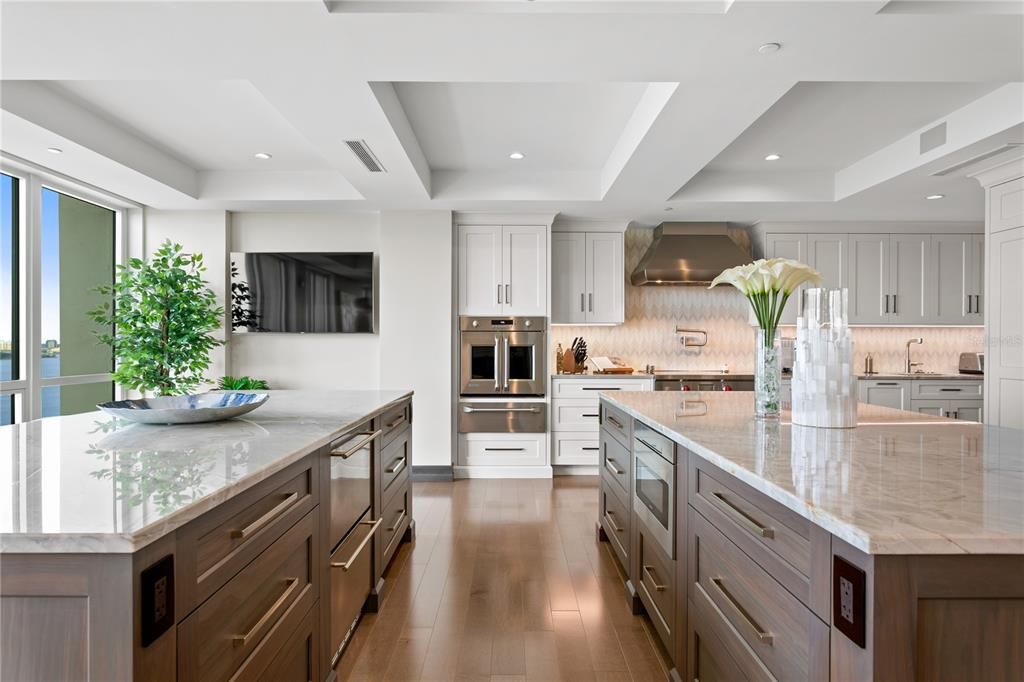 For Sale: $10,800,000 (4 beds, 4 baths, 8390 Square Feet)