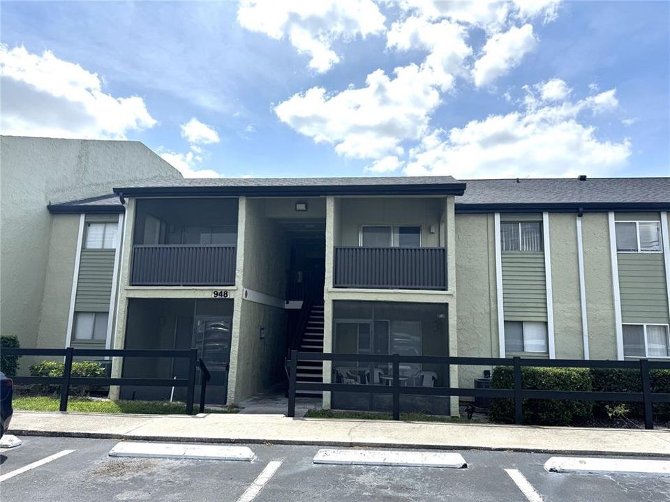 Recently Sold: $63,500 (1 beds, 1 baths, 462 Square Feet)