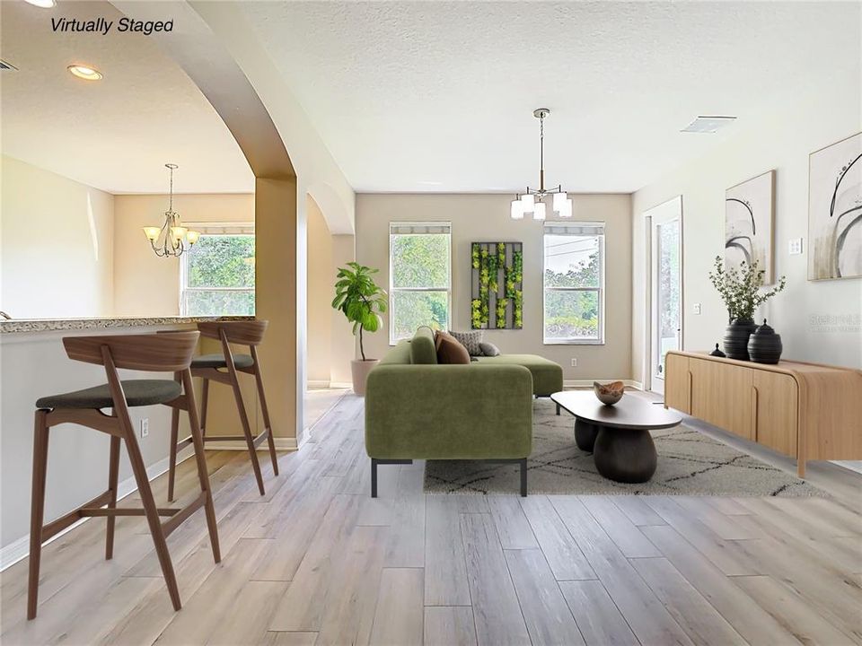 Activo con contrato: $575,000 (5 camas, 4 baños, 3207 Pies cuadrados)