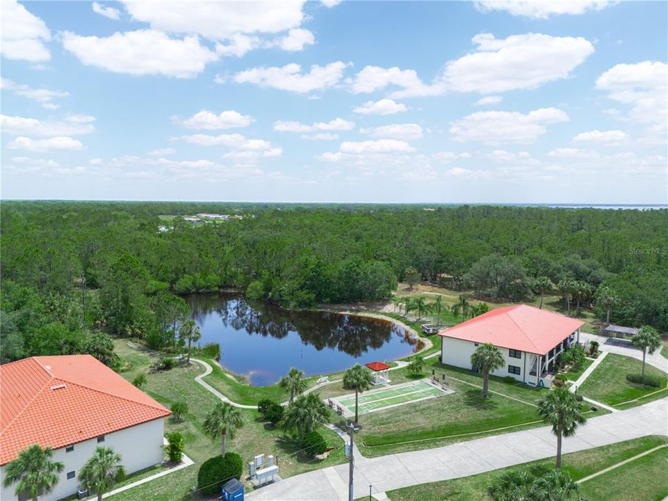 For Sale: $139,900 (2 beds, 2 baths, 1185 Square Feet)