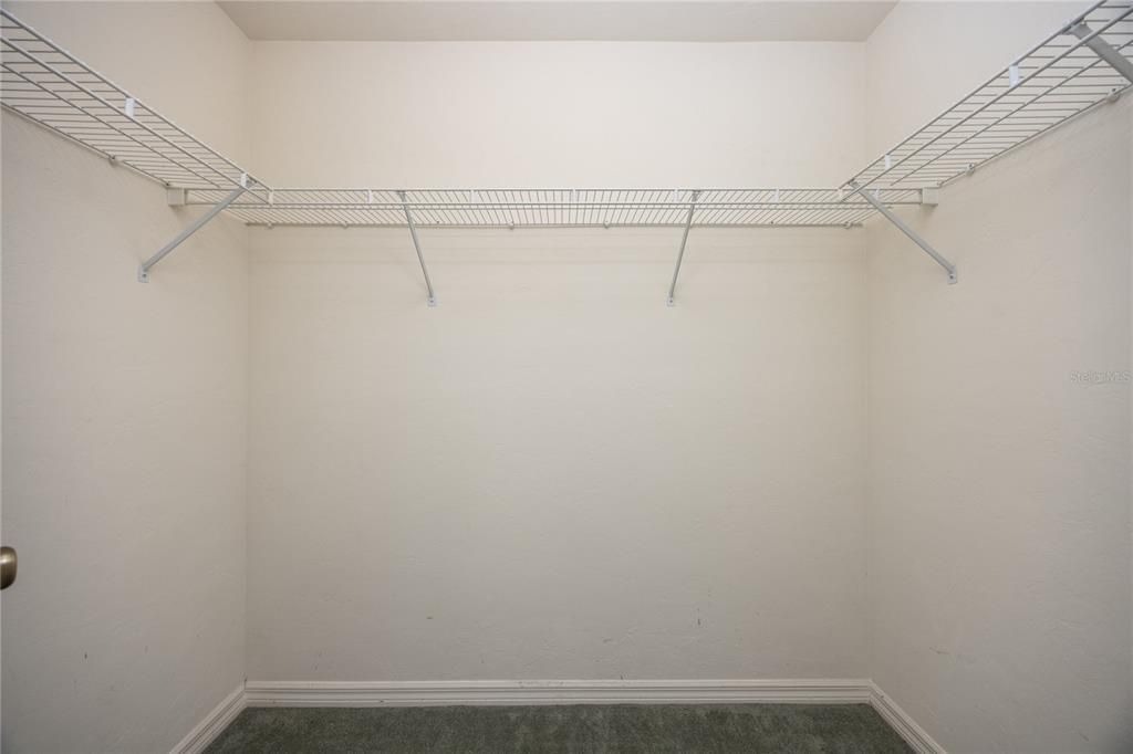 Active With Contract: $199,900 (2 beds, 2 baths, 1312 Square Feet)