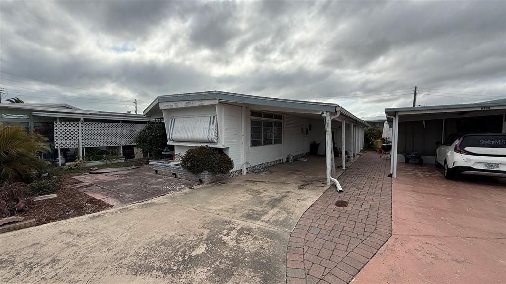 合同活跃: $50,000 (2 贝兹, 1 浴室, 500 平方英尺)