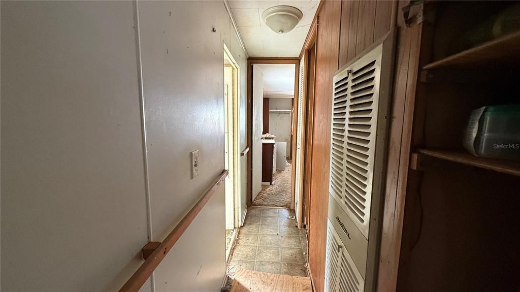 合同活跃: $50,000 (2 贝兹, 1 浴室, 500 平方英尺)