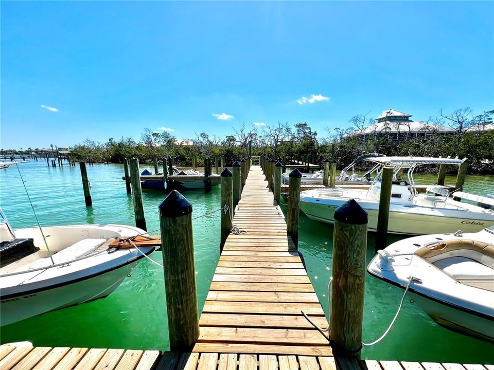 En Venta: $650,000 (3 camas, 2 baños, 1574 Pies cuadrados)