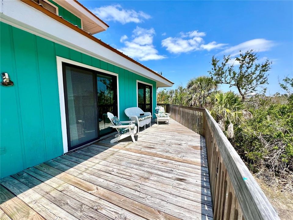 En Venta: $650,000 (3 camas, 2 baños, 1574 Pies cuadrados)