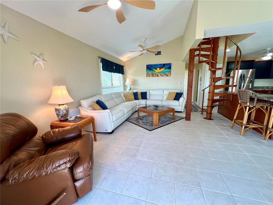 En Venta: $650,000 (3 camas, 2 baños, 1574 Pies cuadrados)