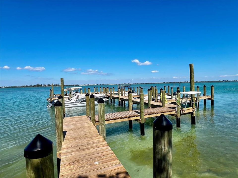 En Venta: $650,000 (3 camas, 2 baños, 1574 Pies cuadrados)