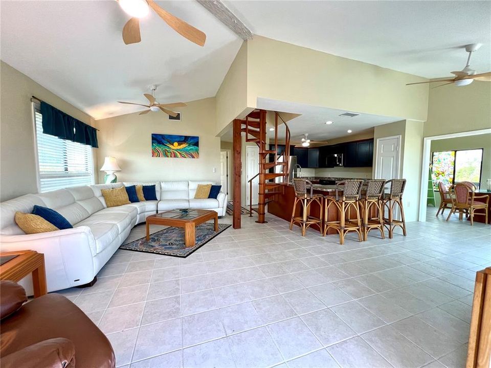 En Venta: $650,000 (3 camas, 2 baños, 1574 Pies cuadrados)