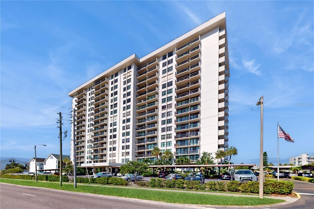 For Sale: $479,000 (2 beds, 2 baths, 1240 Square Feet)