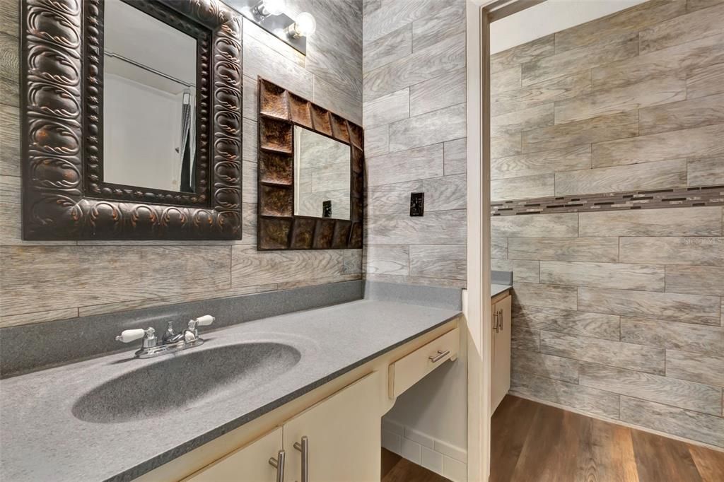 For Sale: $240,000 (3 beds, 2 baths, 1640 Square Feet)