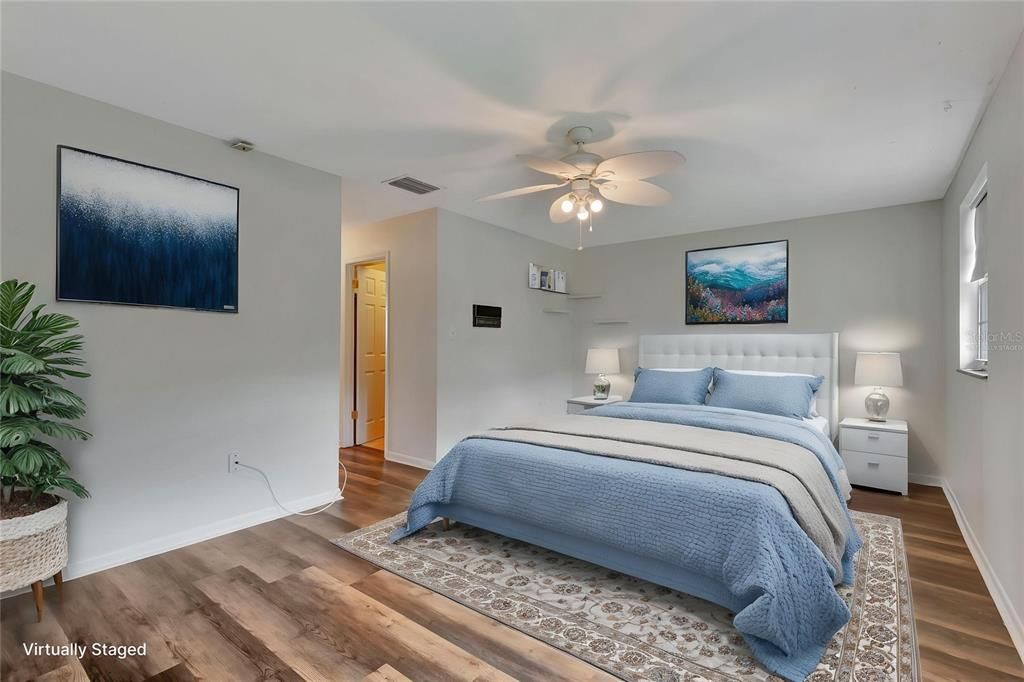 For Sale: $240,000 (3 beds, 2 baths, 1640 Square Feet)