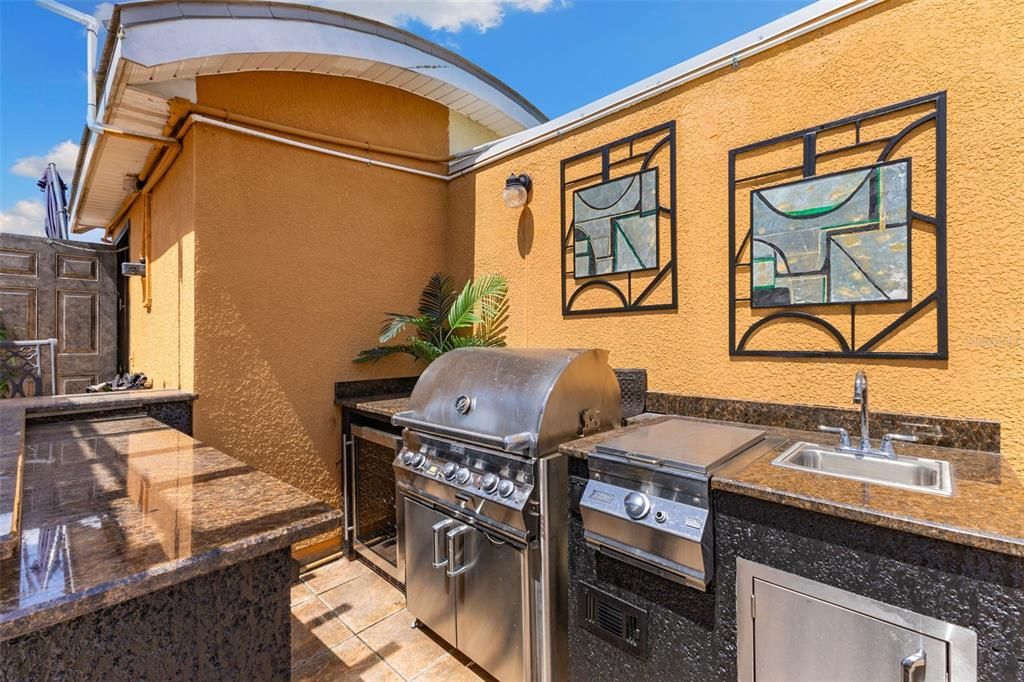 待售: $1,150,000 (4 贝兹, 3 浴室, 2945 平方英尺)