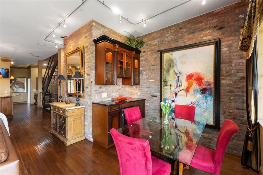 待售: $1,150,000 (4 贝兹, 3 浴室, 2945 平方英尺)