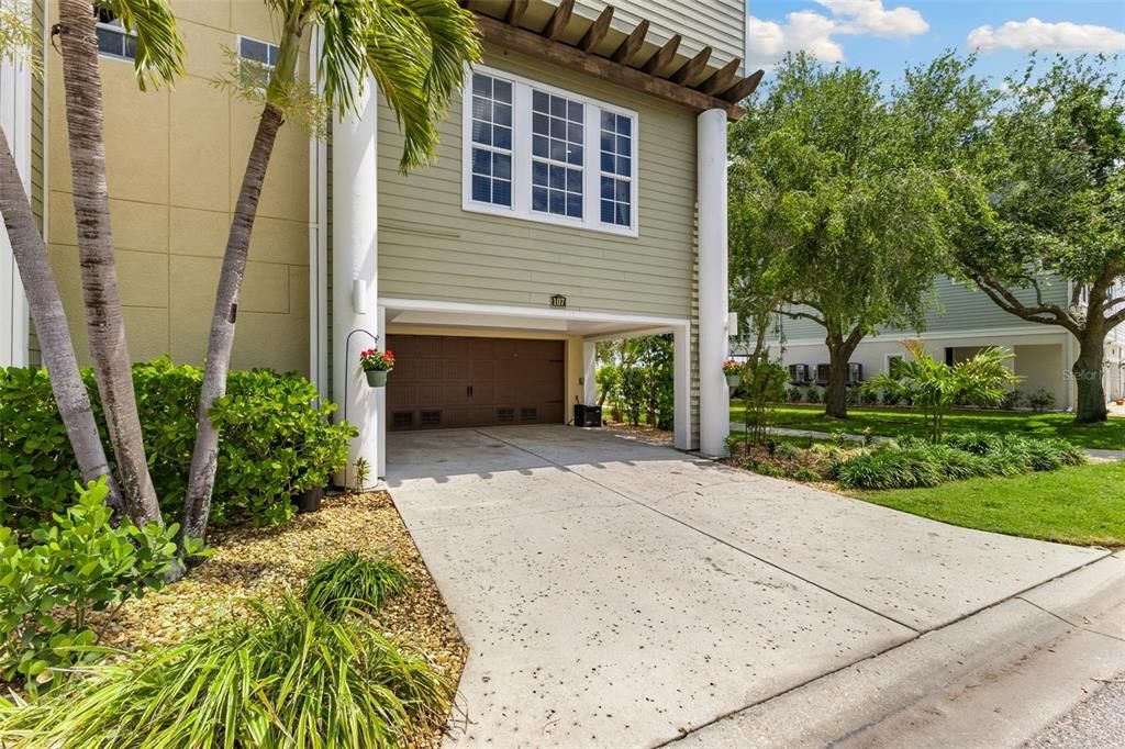 待售: $1,150,000 (4 贝兹, 3 浴室, 2945 平方英尺)