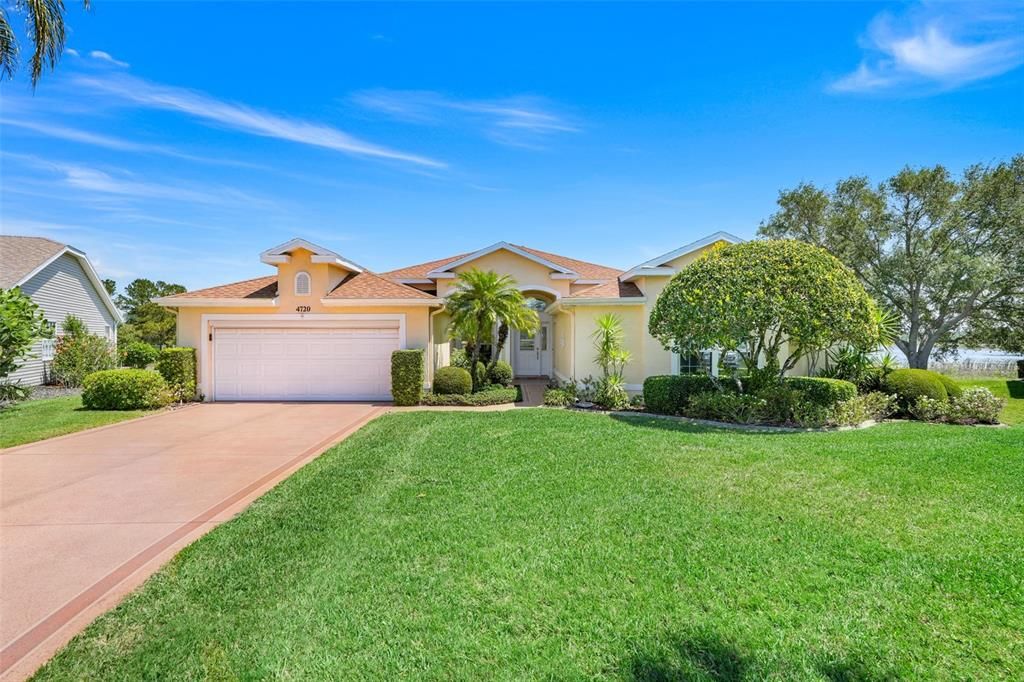 Recently Sold: $375,000 (3 beds, 2 baths, 2607 Square Feet)