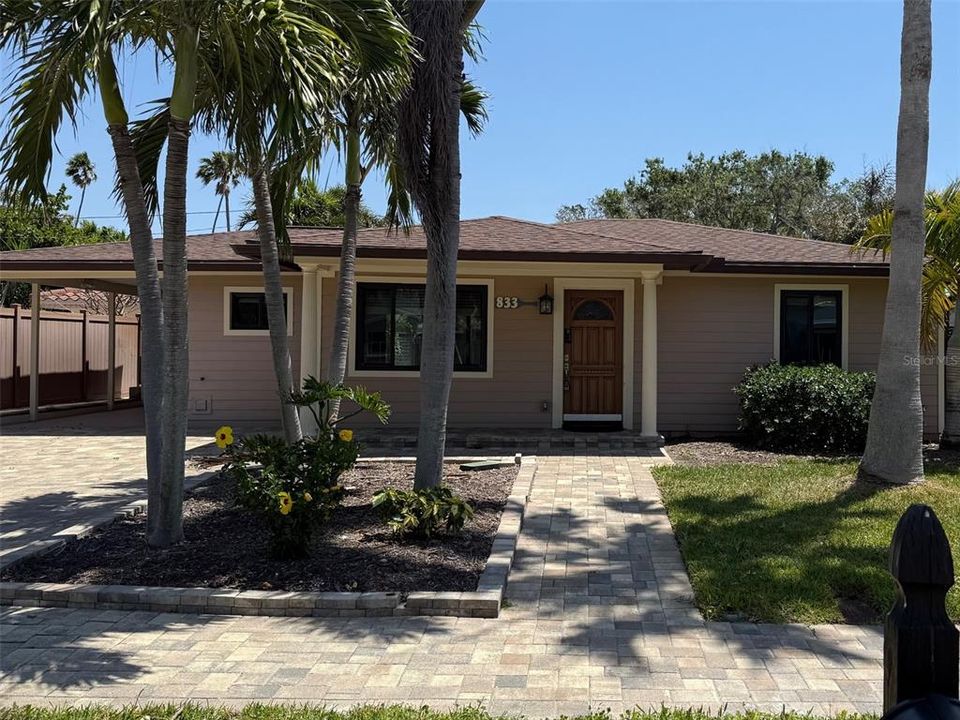 На продажу: $824,000 (3 спален, 2 ванн, 1900 Квадратных фут)