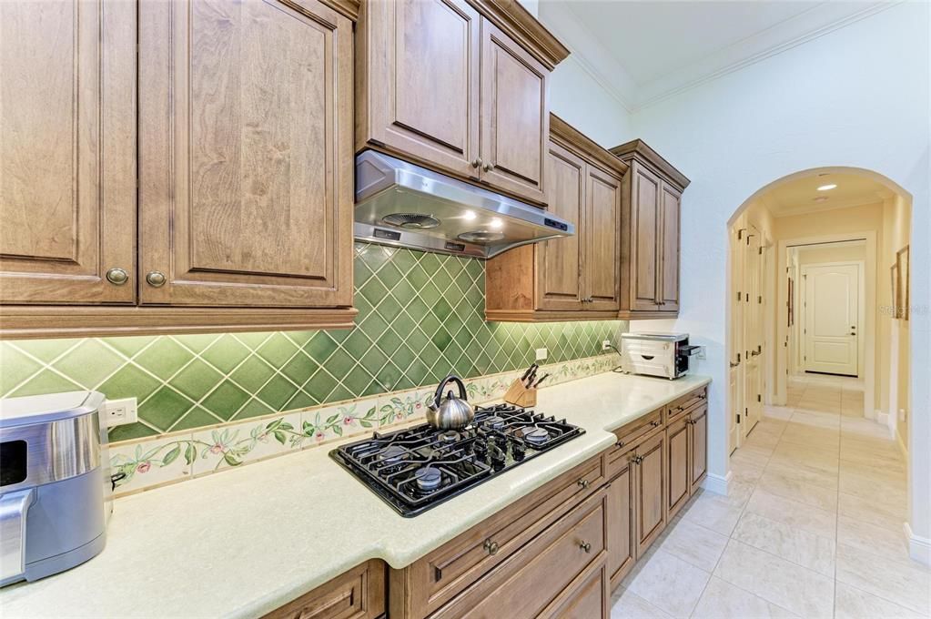 For Sale: $1,100,000 (3 beds, 3 baths, 3151 Square Feet)