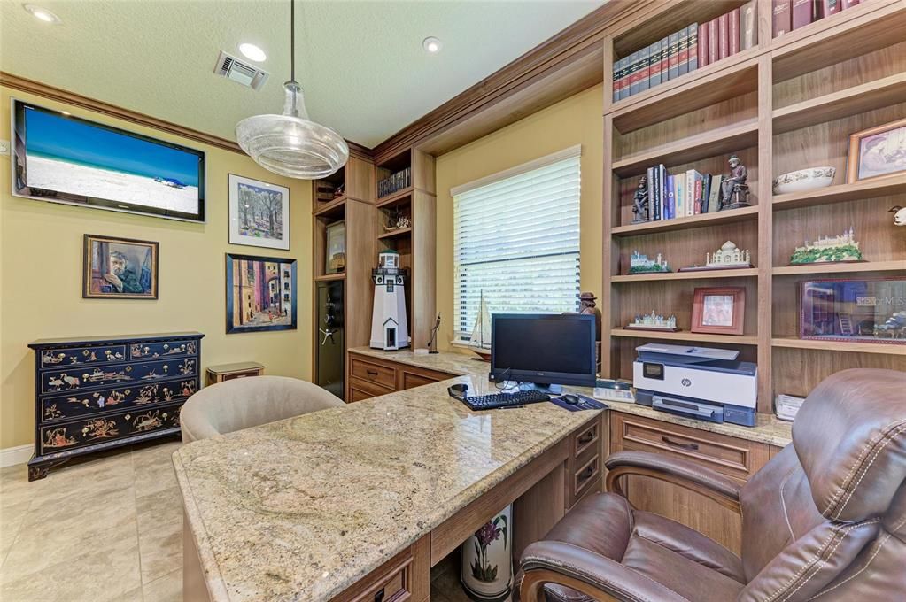 For Sale: $1,100,000 (3 beds, 3 baths, 3151 Square Feet)