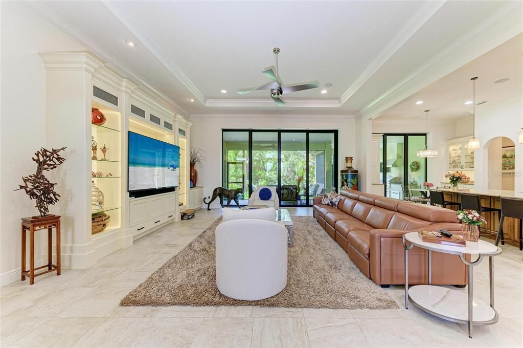 For Sale: $1,100,000 (3 beds, 3 baths, 3151 Square Feet)