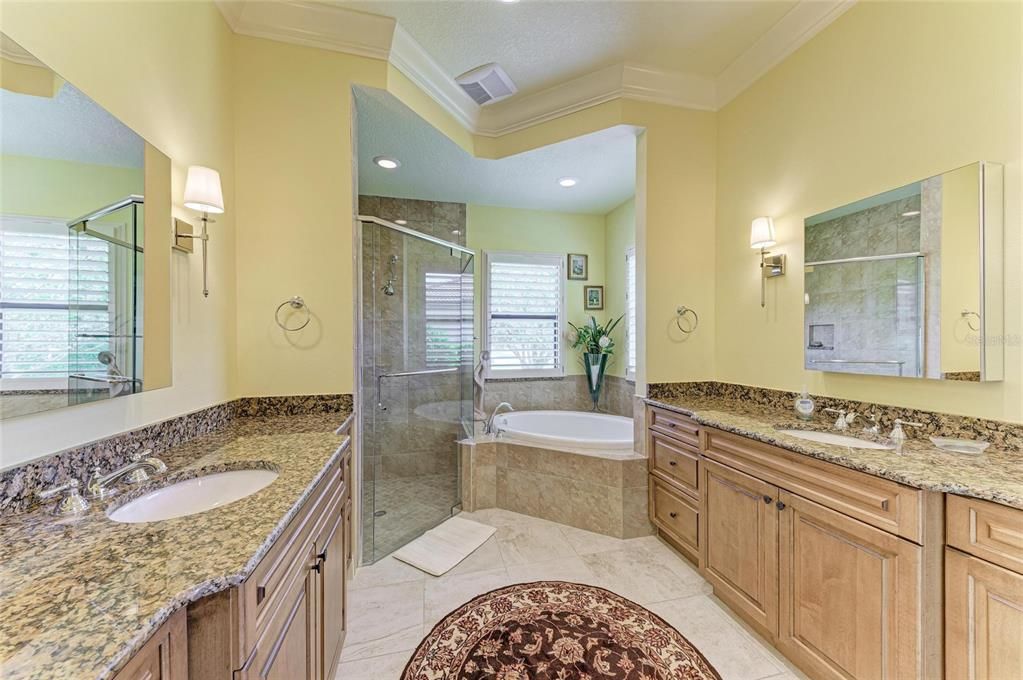 For Sale: $1,100,000 (3 beds, 3 baths, 3151 Square Feet)