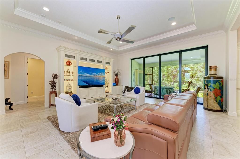 For Sale: $1,100,000 (3 beds, 3 baths, 3151 Square Feet)