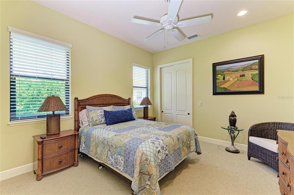 For Sale: $1,100,000 (3 beds, 3 baths, 3151 Square Feet)