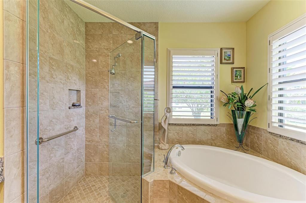 For Sale: $1,100,000 (3 beds, 3 baths, 3151 Square Feet)