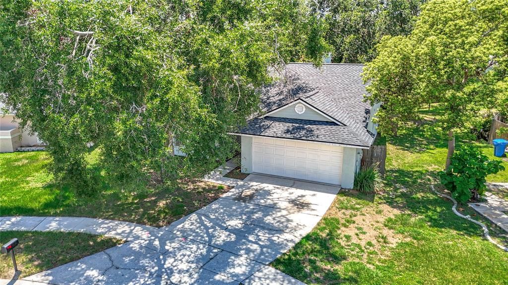 For Sale: $355,000 (3 beds, 2 baths, 1299 Square Feet)