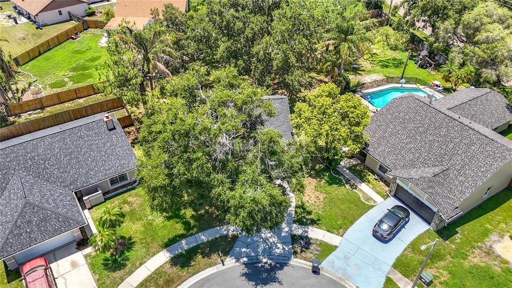 For Sale: $355,000 (3 beds, 2 baths, 1299 Square Feet)