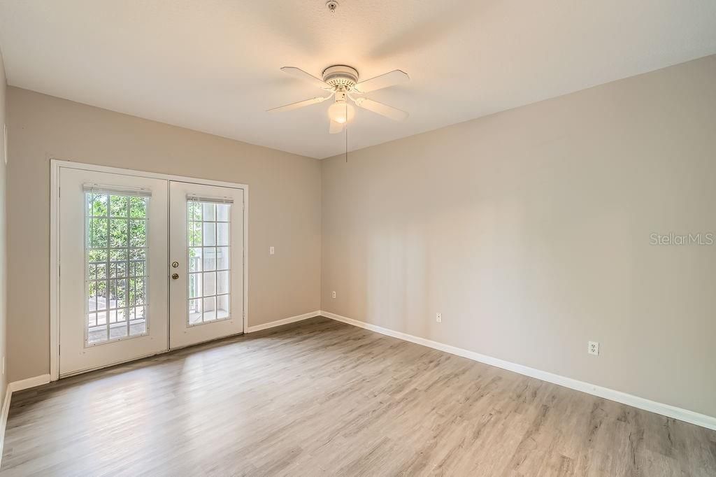 Activo con contrato: $259,000 (3 camas, 3 baños, 1554 Pies cuadrados)