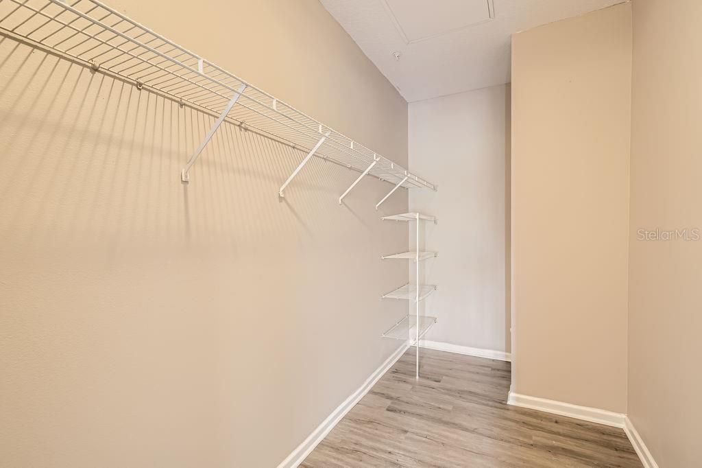 Activo con contrato: $259,000 (3 camas, 3 baños, 1554 Pies cuadrados)